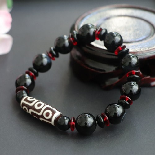 Black Onyx Nine-Eye Dzi Bead Wealth Bracelet