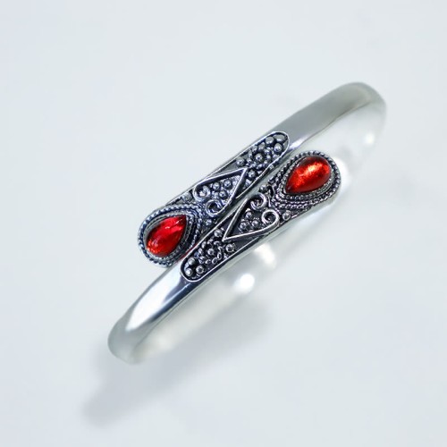 Zircon Water Drop Healing Cuff Bracelet Zircon Water Drop Healing Cuff Bracelet
