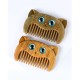 Simple Cat Pattern Green Sandalwood Portable Comb