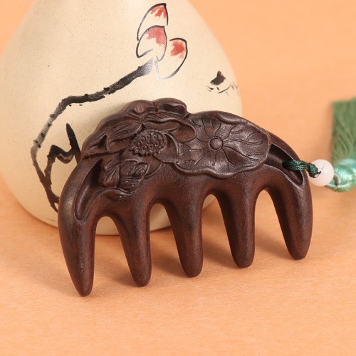 Green Sandalwood Plum Blossom Koi Fish Engraved Comb