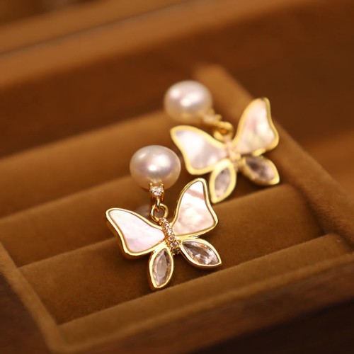 18K Gold-Plated Copper Shell Pearl Butterfly Stud Earrings