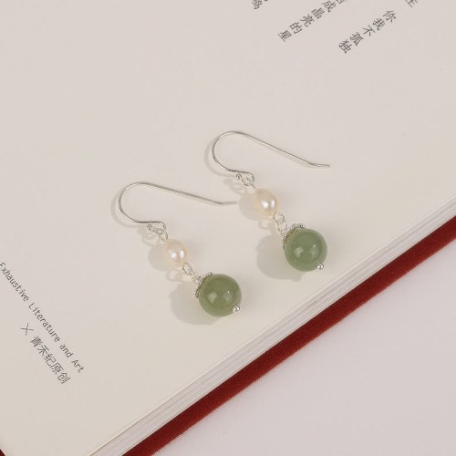 925 Sterling Silver Natural Pearl Jade Wisdom Earrings 925 Sterling Silver Natural Pearl Jade Wisdom Earrings