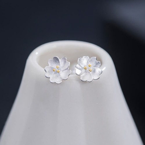 925 Sterling Silver Cherry Blossoms Floral Calm Stud Earrings