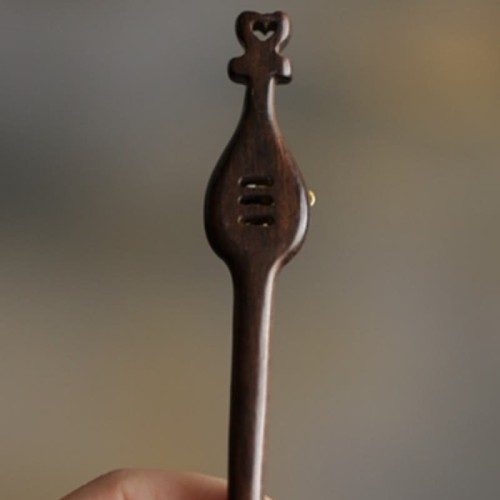 Cloud Sandalwood Rabbit Protection Hairpin