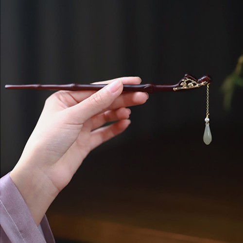 Red Sandalwood Water Drop Jade Protection Hairpin