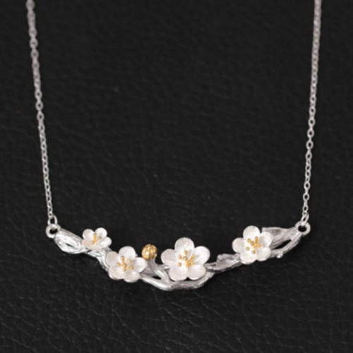 925 Silver Plum Blossom Protection Pendant 925 Silver Plum Blossom Protection Pendant
