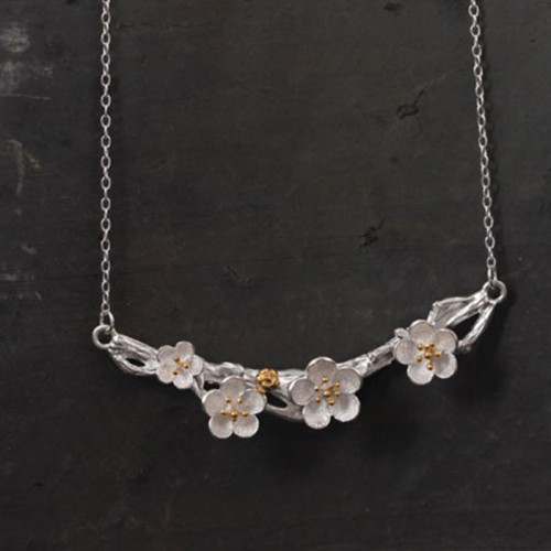 925 Silver Plum Blossom Protection Pendant 925 Silver Plum Blossom Protection Pendant