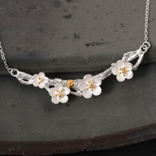 925 Silver Plum Blossom Protection Pendant 925 Silver Plum Blossom Protection Pendant