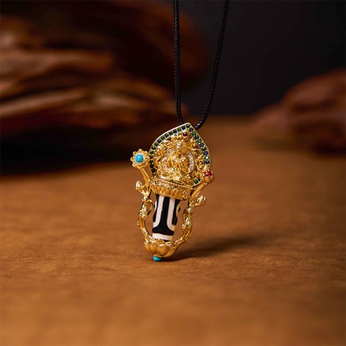 Tibetan Dzi Manjusri Bodhisattva Compassion Necklace Tibetan Dzi Manjusri Bodhisattva Compassion Necklace