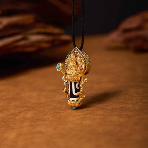 Tibetan Dzi Manjusri Bodhisattva Compassion Necklace Tibetan Dzi Manjusri Bodhisattva Compassion Necklace