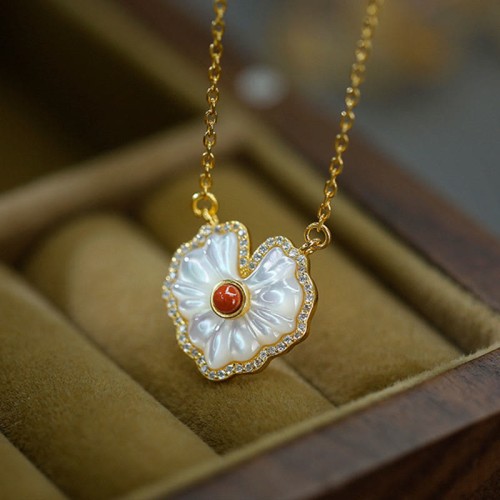 925 Silver Love Heart Tridacna Red Agate Necklace Set