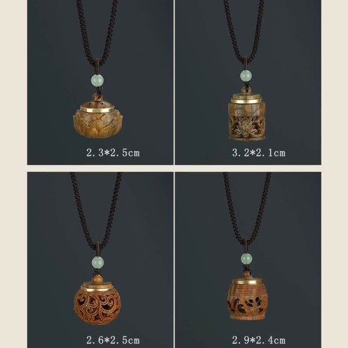 Tibet Green Sandalwood Om Mani Padme Hum Necklace