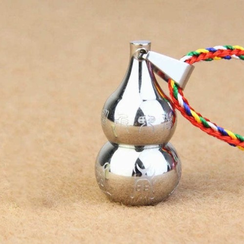 Tibetan Yin Yang Gourd Harmony Titanium Necklace Tibetan Yin Yang Gourd Harmony Titanium Necklace