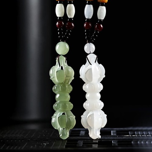 Tibetan Hetian Jade Dorje Vajra Success Necklace