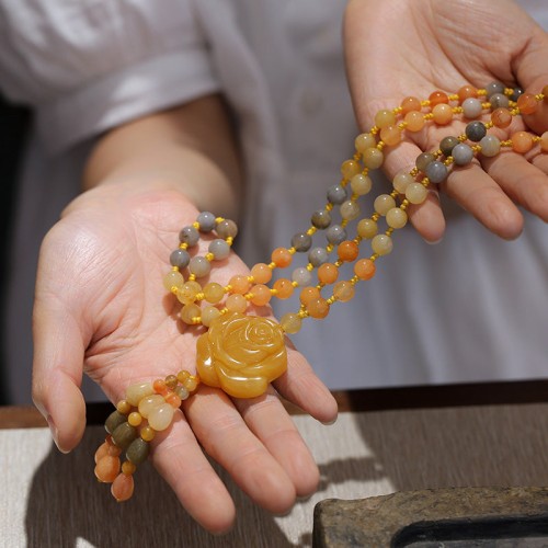 Tibetan Golden Silk Jade Wealth Pendant Necklace Tibetan Golden Silk Jade Wealth Pendant Necklace