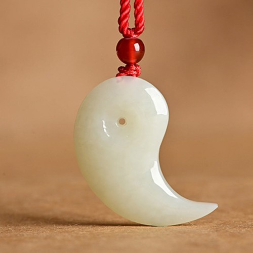 Yin Yang White Jade Cyan Jade Protection Necklace Yin Yang White Jade Cyan Jade Protection Necklace