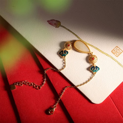 925 Silver Hetian White Jade Water Drop Necklace 925 Silver Hetian White Jade Water Drop Necklace