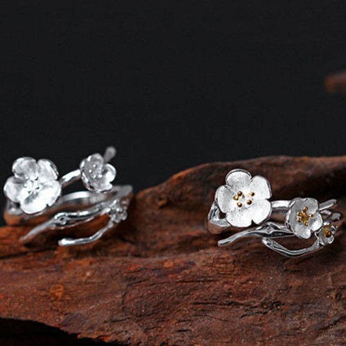 925 Sterling Silver Plum Blossom Balance Ring 925 Sterling Silver Plum Blossom Balance Ring