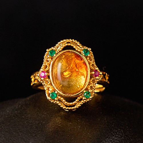 Amber Hollow Lace Confidence Ring