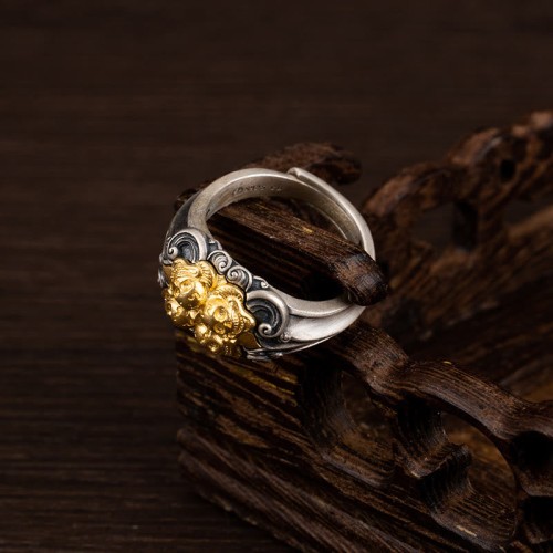 925 Sterling Silver Tibetan Skull Protection Ring 925 Sterling Silver Tibetan Skull Protection Ring