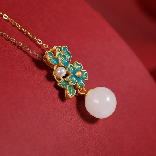 White Jade Pearl Blessing Set White Jade Pearl Blessing Set