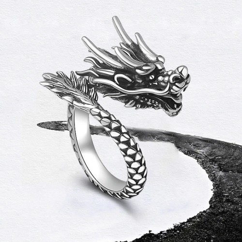 990 Sterling Silver Vintage Dragon Luck Ring 990 Sterling Silver Vintage Dragon Luck Ring