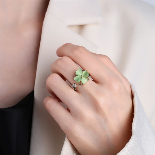 Cat's Eye Four Leaf Clover Zircon Ring